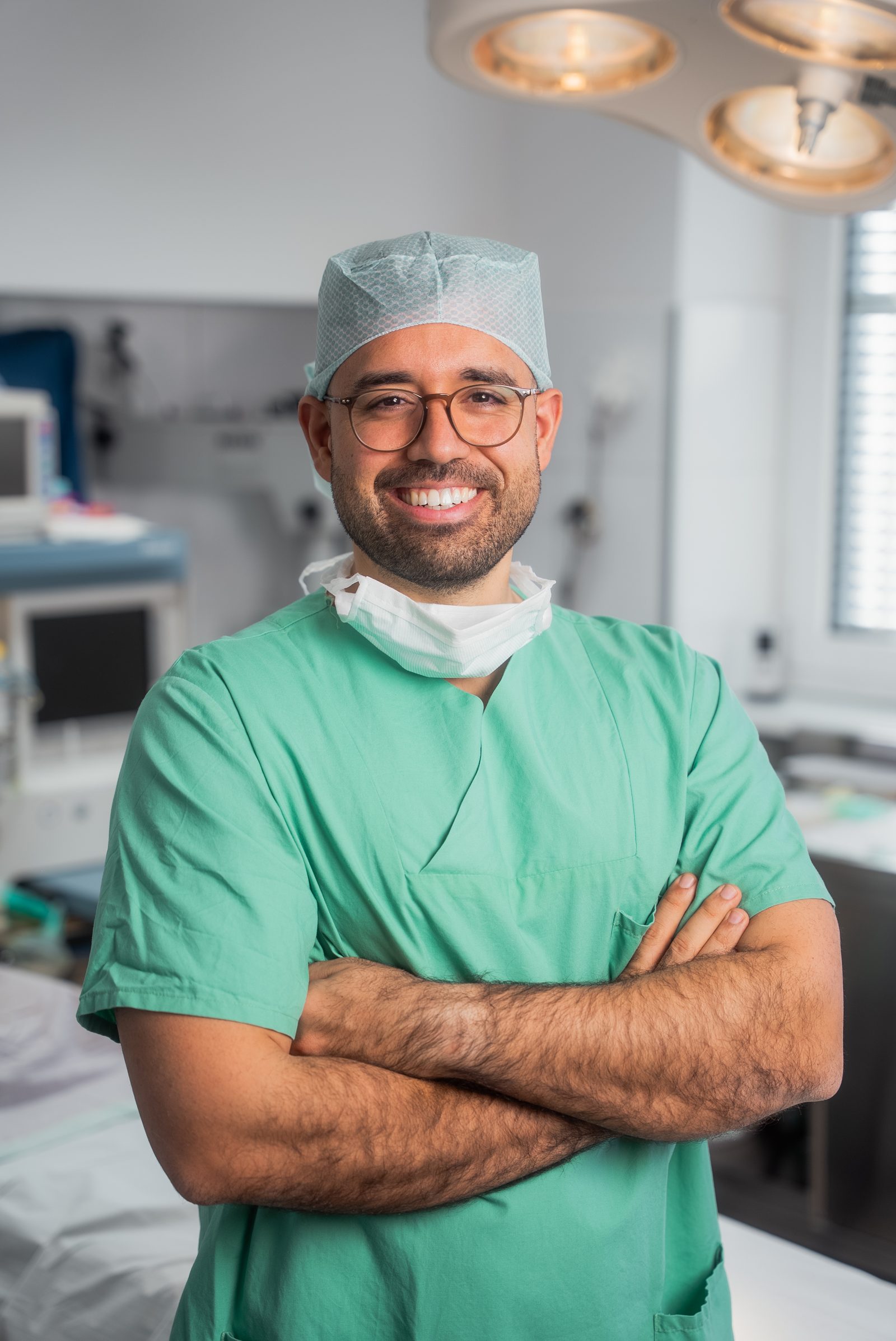 Portrait Dr. med. Feroz Afghanyar, Facharzt für Urologie in Wiesbaden